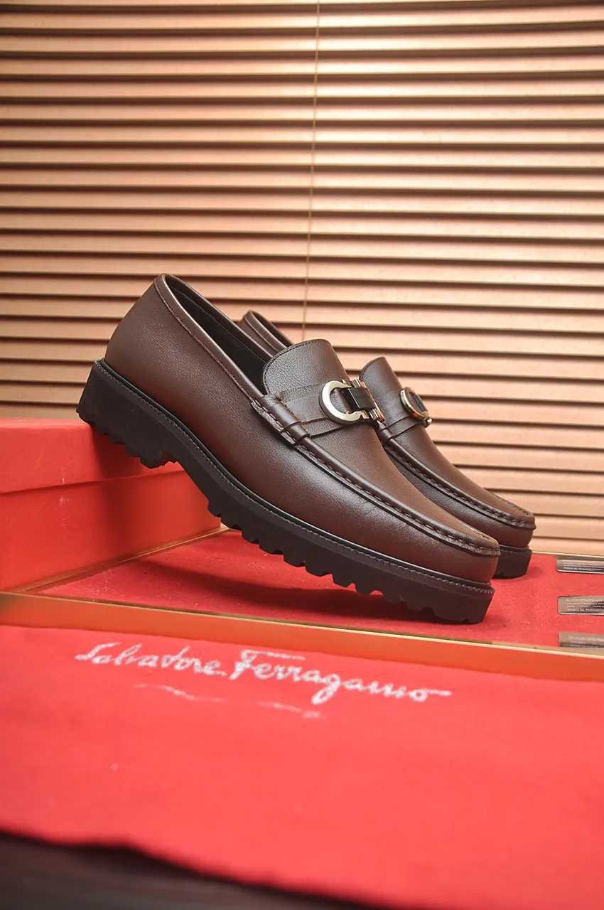 Men's Men's Shoes💰560💶[[HERMES]] (High-end Niuli) New 🍀 HERMES - top version of Ferragamo's classic casual leather shoes! Made of imported original cowhide, the inner top layer is comfortable cowhide lining! Original wear-resistant rubber outsole! High quality products! Code number 38-45 (45 customized)